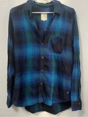 American Eagle “Vintage Boyfriend” Blue Hue Button Up Blouse Shirt